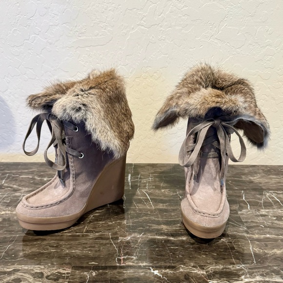 NEW Coach Scout Sahara Suede Leather and Rabbit Fur Wedge Boots - Picture 13 of 13